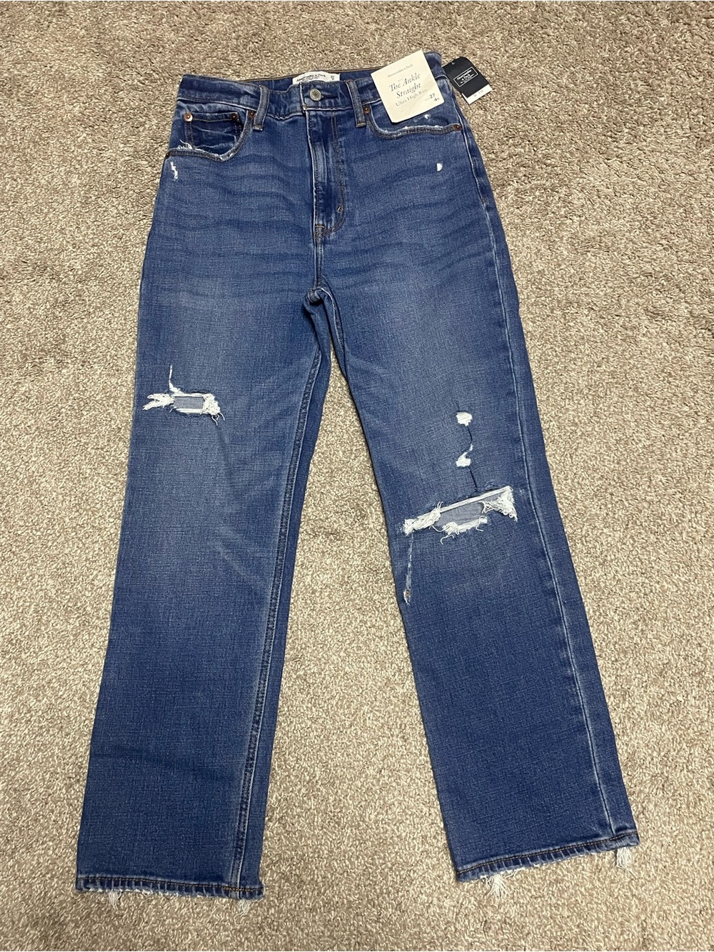 NWT Abercrombie & Fitch The Ankle Straight Ultra High Rise Jeans Women’s 27/4